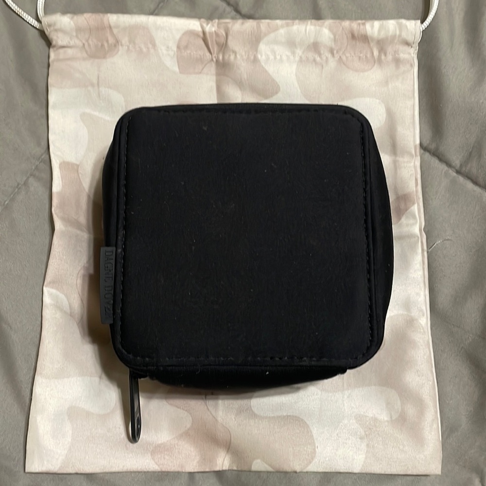 Dagne Dover small arlo tech organizer